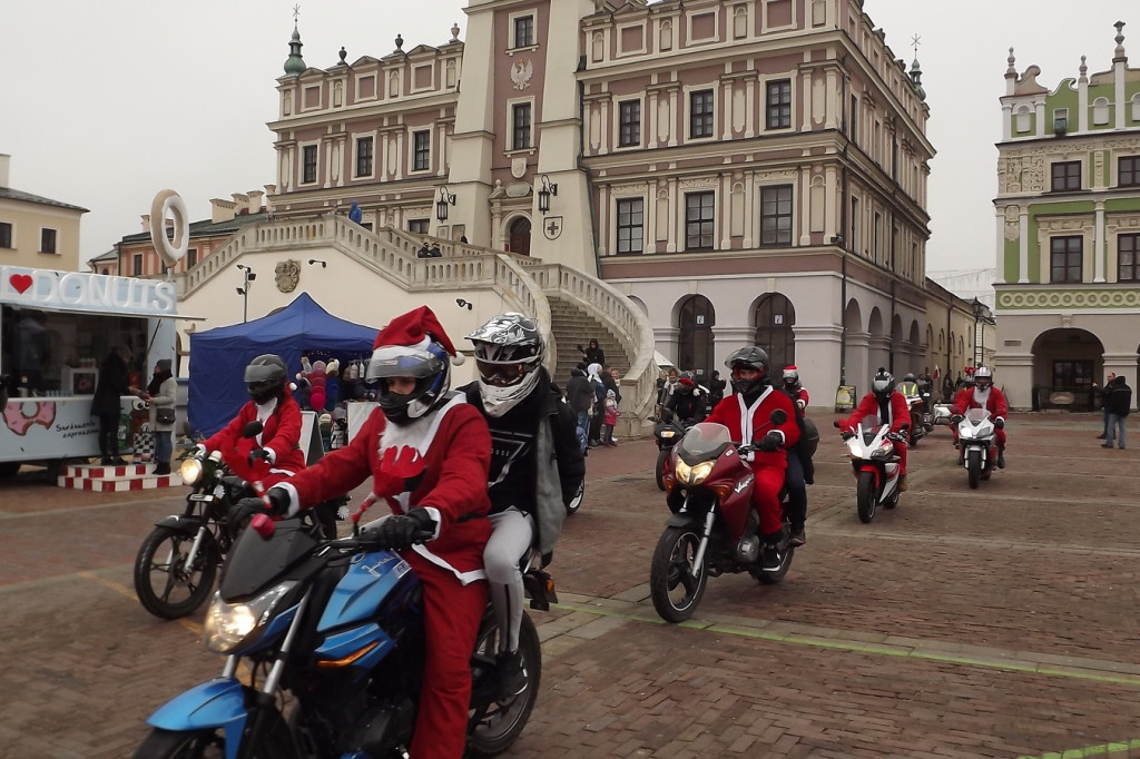 Zamość: Mikołaje na motorach na Kwadracie [FOTO]