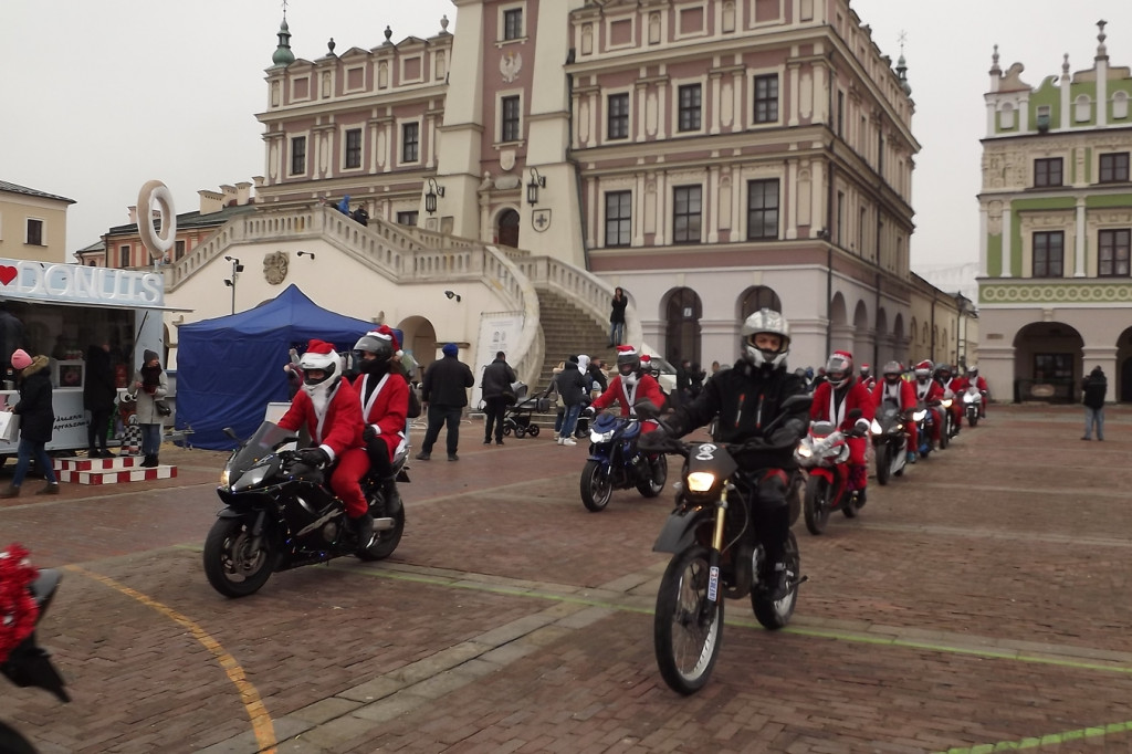 Zamość: Mikołaje na motorach na Kwadracie [FOTO]