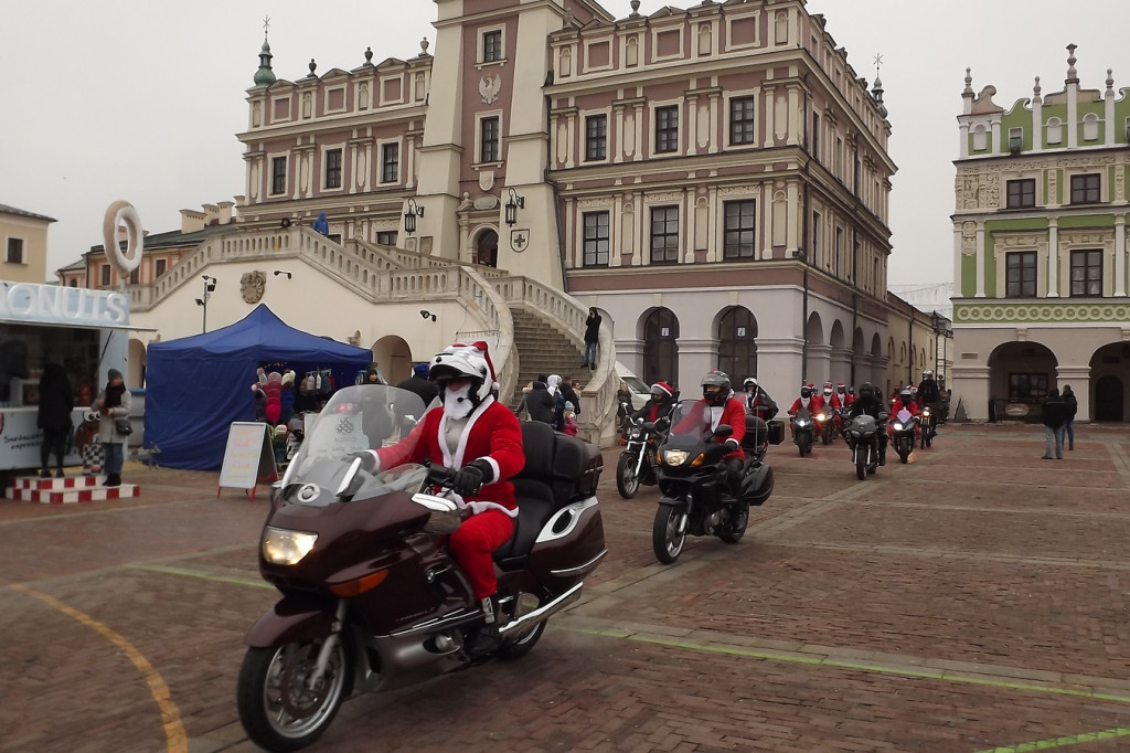 Zamość: Mikołaje na motorach na Kwadracie [FOTO]
