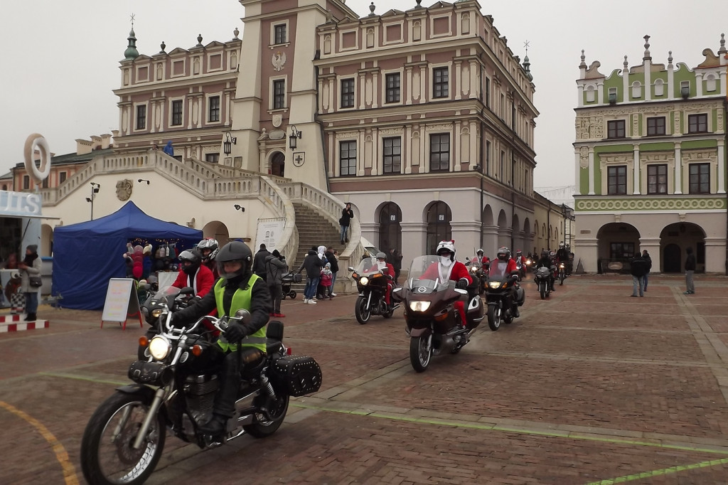 Zamość: Mikołaje na motorach na Kwadracie [FOTO]