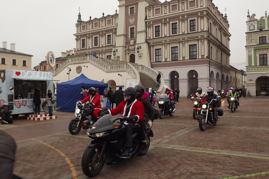 Zamość: Mikołaje na motorach na Kwadracie [FOTO]