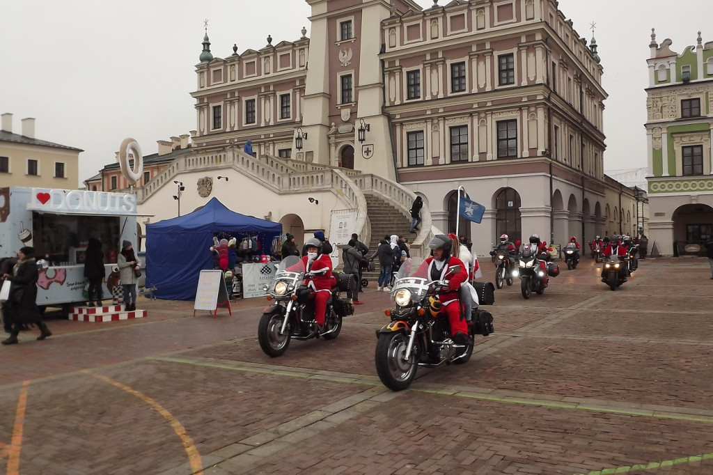 Zamość: Mikołaje na motorach na Kwadracie [FOTO]