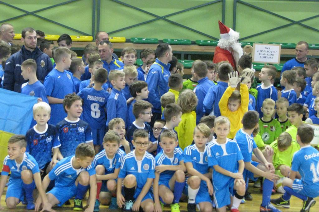 Zamość: VII Mikołajkowy Turniej W Halowej Piłce Nożnej [FOTO][WYNIKI]