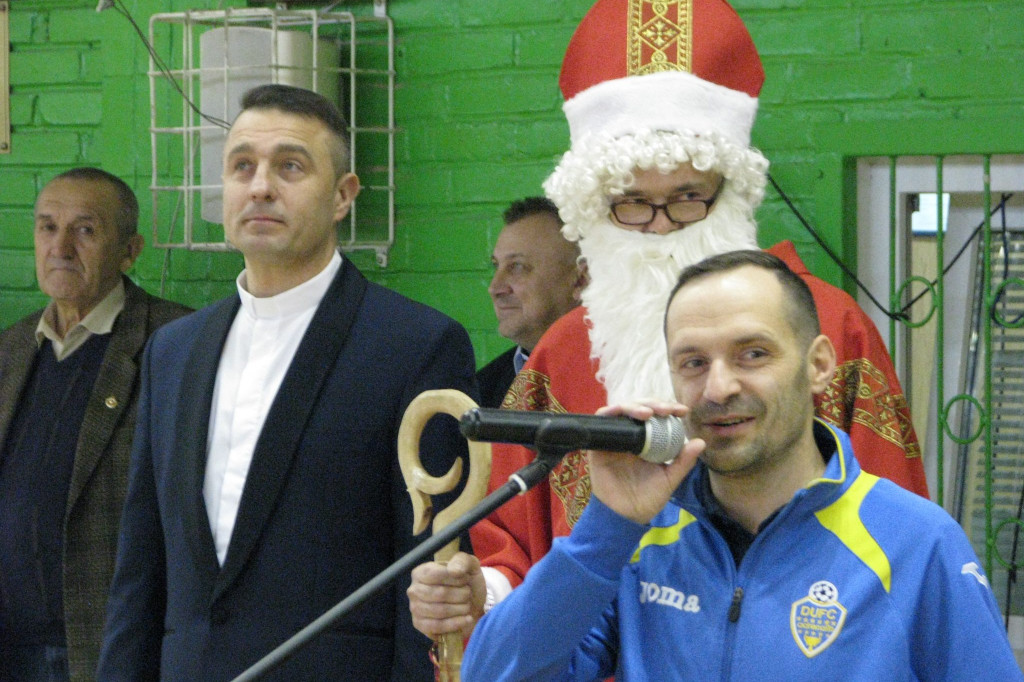 Zamość: VII Mikołajkowy Turniej W Halowej Piłce Nożnej [FOTO][WYNIKI]