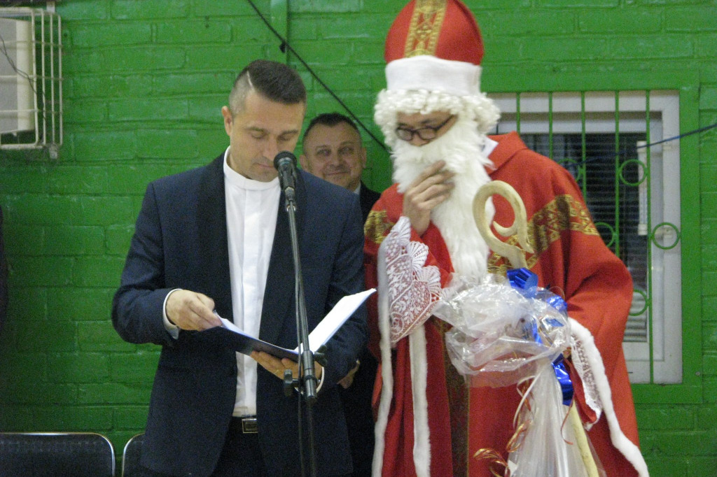 Zamość: VII Mikołajkowy Turniej W Halowej Piłce Nożnej [FOTO][WYNIKI]