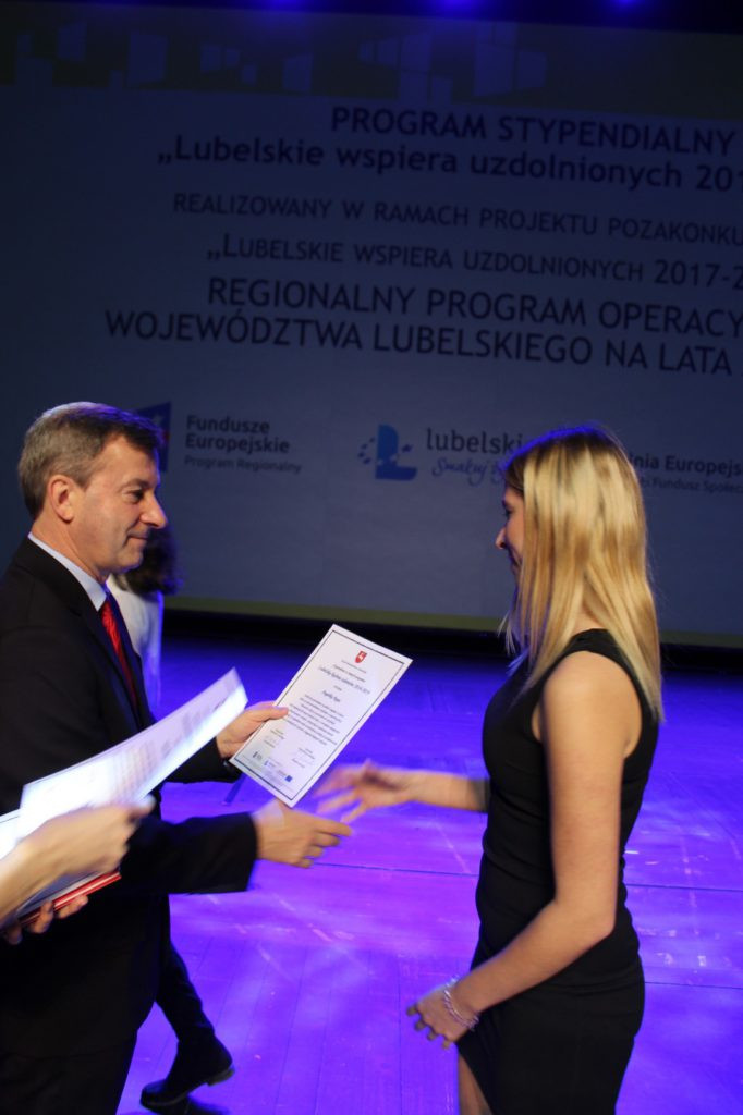 Zamość: Stypendyści z 
