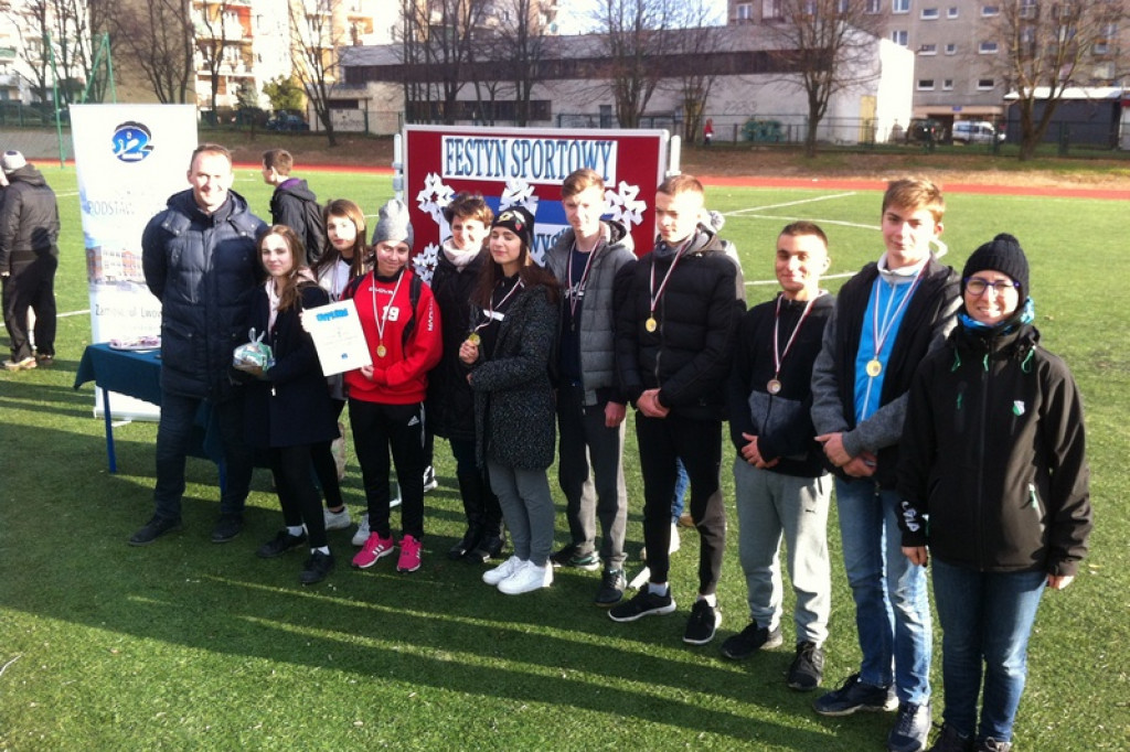 Zamość: Sportowe wygibasy na skrzydłach przyjaźni