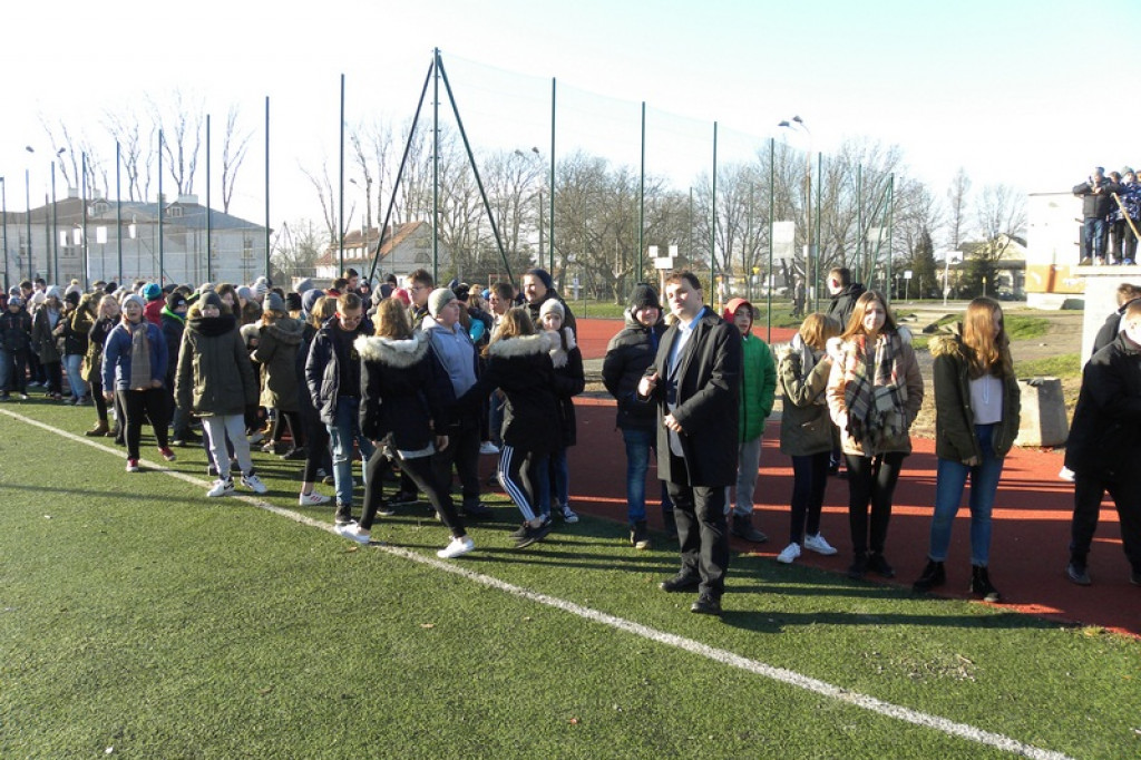 Zamość: Sportowe wygibasy na skrzydłach przyjaźni