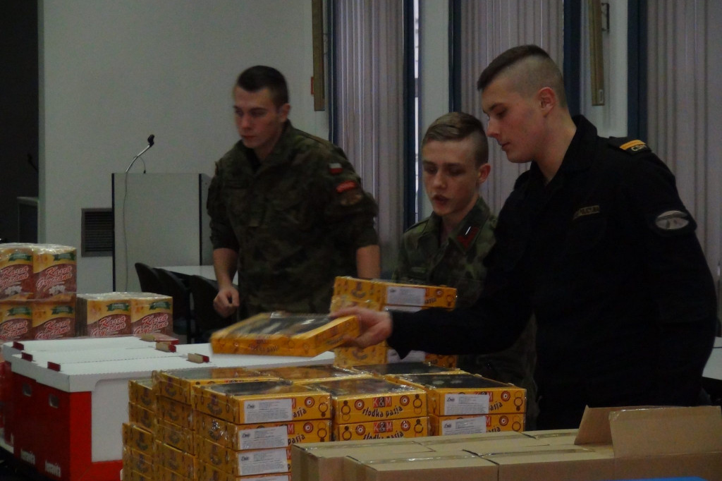 Zamość: Przygotowali paczki dla kombatantów [FOTO]