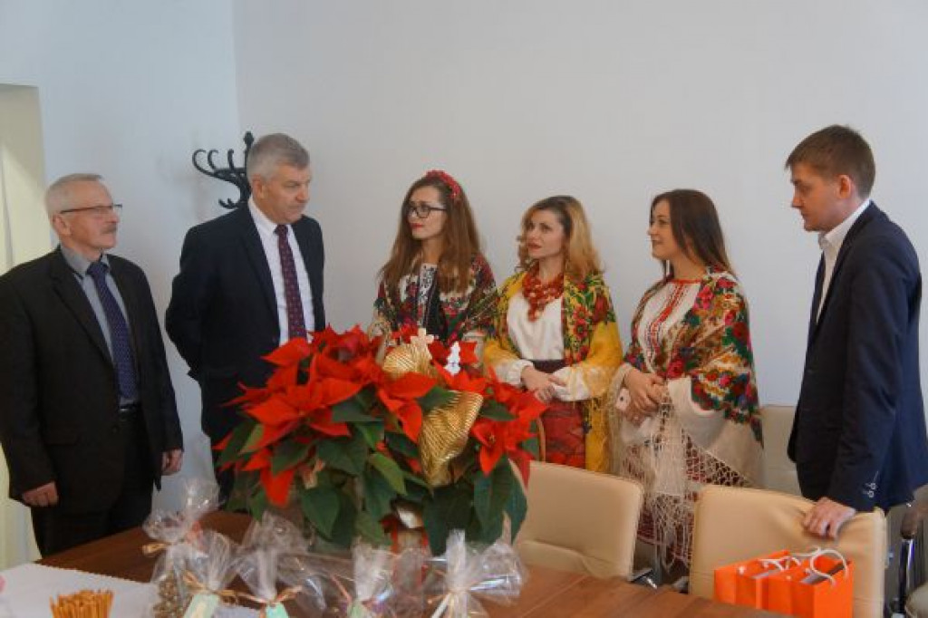 Zamość: Ukraińscy partnerzy ze świąteczną wizytą w starostwie