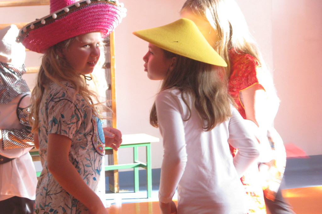 Zamość: Wielokulturowy Bal Karnawałowy w Smart School [FOTO]