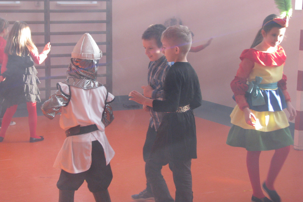Zamość: Wielokulturowy Bal Karnawałowy w Smart School [FOTO]