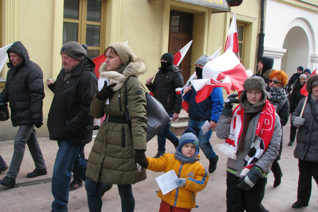 Zamość: Marsz Pamięci Żołnierzy Wyklętych przeszedł ulicami miasta [FOTO]