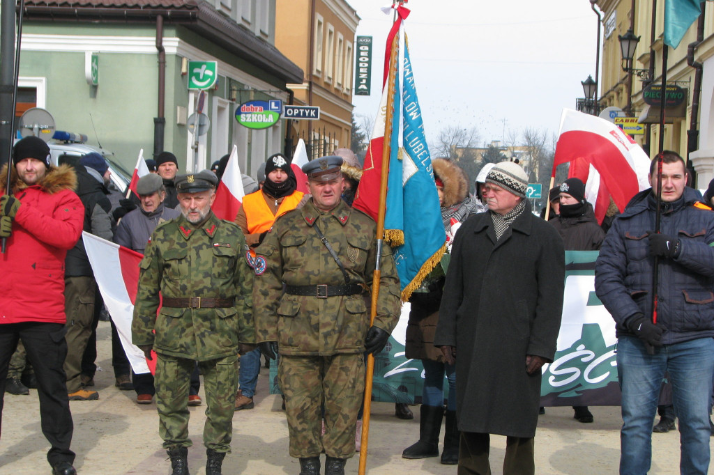 Zamość: Marsz Pamięci Żołnierzy Wyklętych przeszedł ulicami miasta [FOTO]