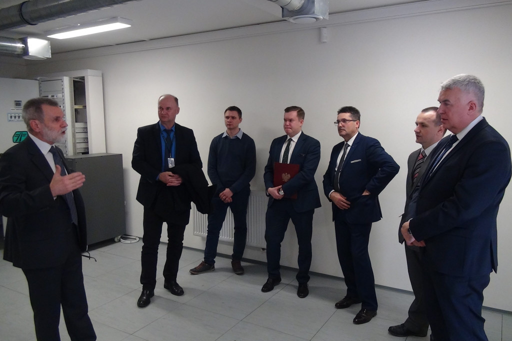 Zamość: Nowe centrum sterowania usprawni ruch na 47-kilometrowym odcinku LHS