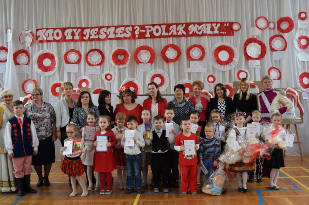 Zamość: Patriotyczny konkurs recytatorski dla zamojskich przedszkolaków w Siódemce
