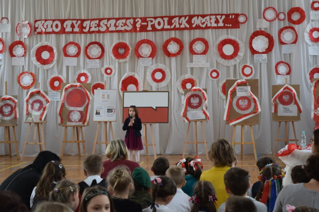 Zamość: Patriotyczny konkurs recytatorski dla zamojskich przedszkolaków w Siódemce