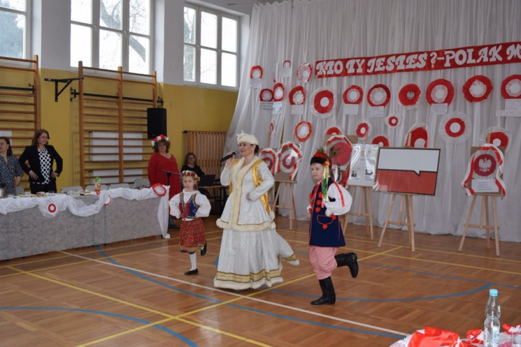 Zamość: Patriotyczny konkurs recytatorski dla zamojskich przedszkolaków w Siódemce