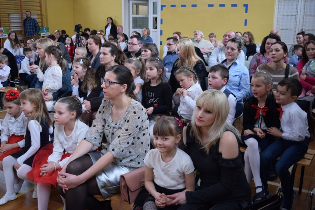 Zamość: Patriotyczny konkurs recytatorski dla zamojskich przedszkolaków w Siódemce