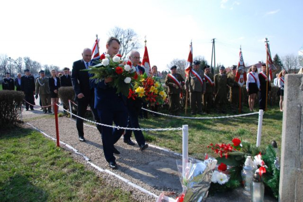 Ameryka/Deszkowice: Pamiętają o poległych partyzantach