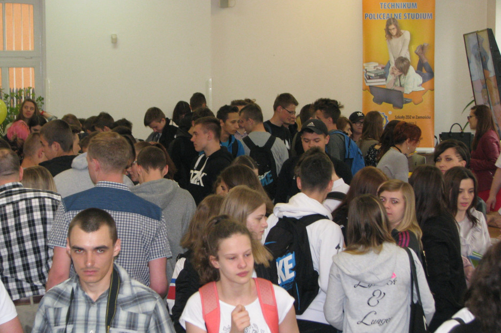Zamość: VI Targi Edukacji i Pracy na WSHE [FOTO]