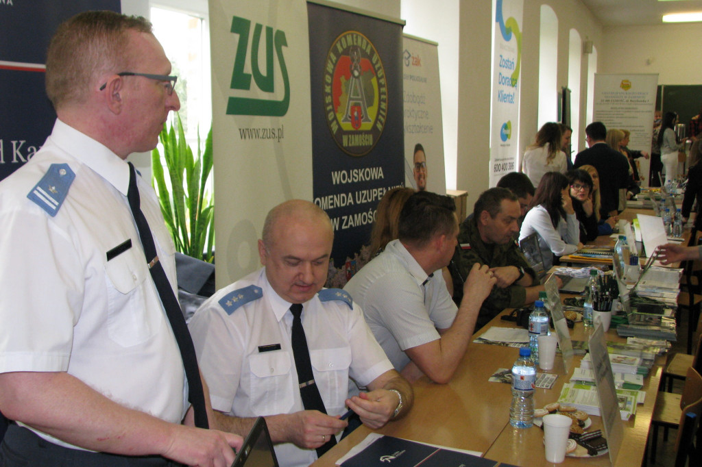Zamość: VI Targi Edukacji i Pracy na WSHE [FOTO]
