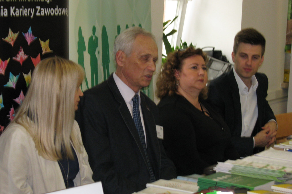 Zamość: VI Targi Edukacji i Pracy na WSHE [FOTO]