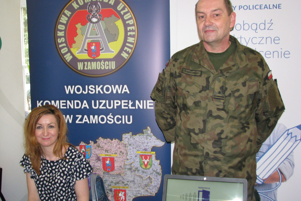 Zamość: VI Targi Edukacji i Pracy na WSHE [FOTO]