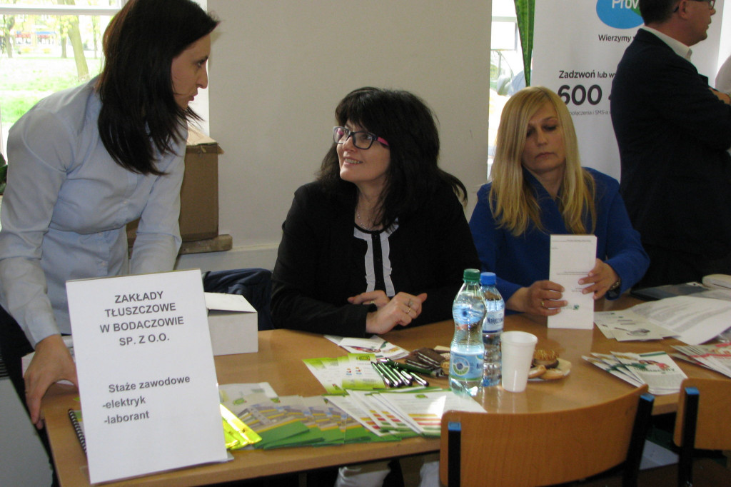 Zamość: VI Targi Edukacji i Pracy na WSHE [FOTO]