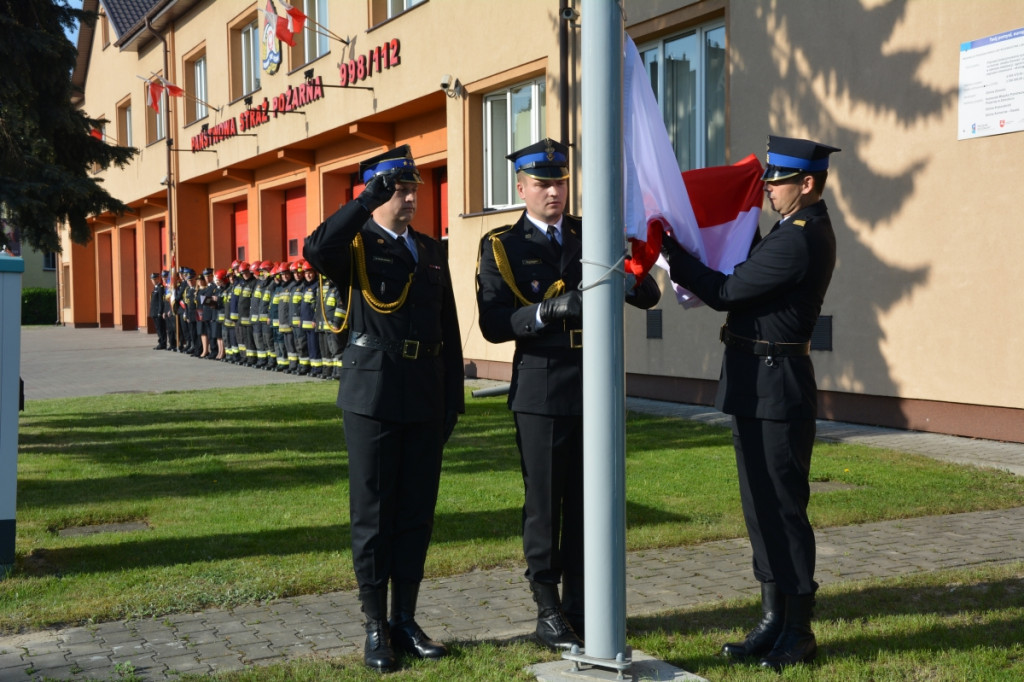 Zamość: Strażacy uczcili Dzień Flagi
