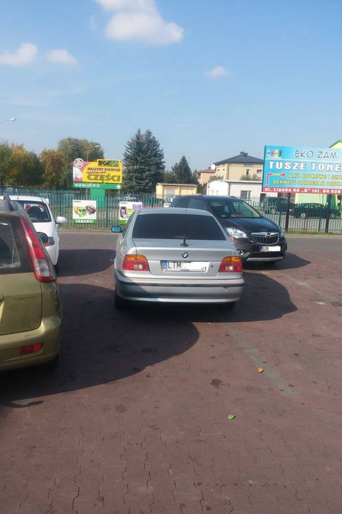 Zamość: Mistrzowie parkowania w obiektywie [FOTO]