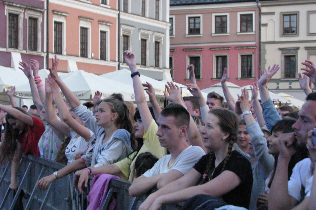 Zamość: Za nami koncert juwenaliowy. Wystąpili Jako Tako, MeGustar i Sarsa [FOTO]