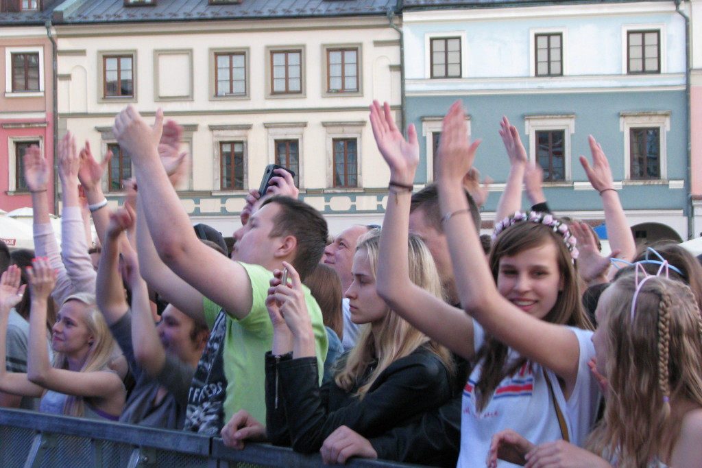 Zamość: Za nami koncert juwenaliowy. Wystąpili Jako Tako, MeGustar i Sarsa [FOTO]