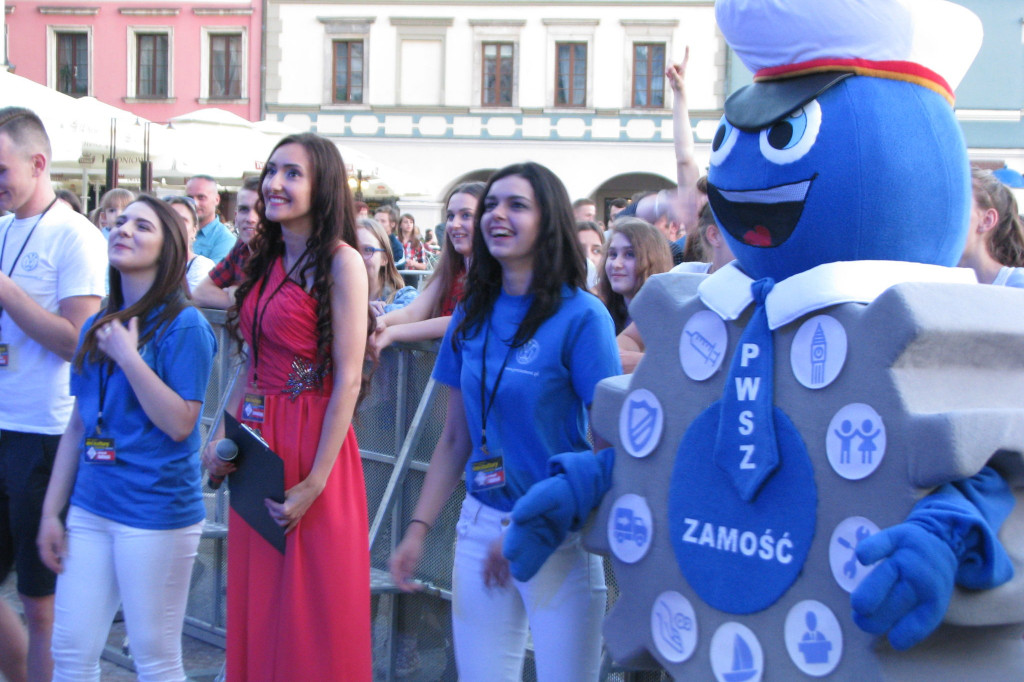 Zamość: Za nami koncert juwenaliowy. Wystąpili Jako Tako, MeGustar i Sarsa [FOTO]