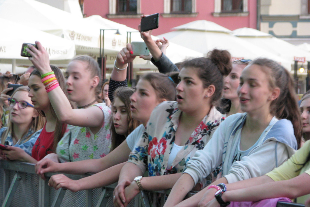 Zamość: Za nami koncert juwenaliowy. Wystąpili Jako Tako, MeGustar i Sarsa [FOTO]