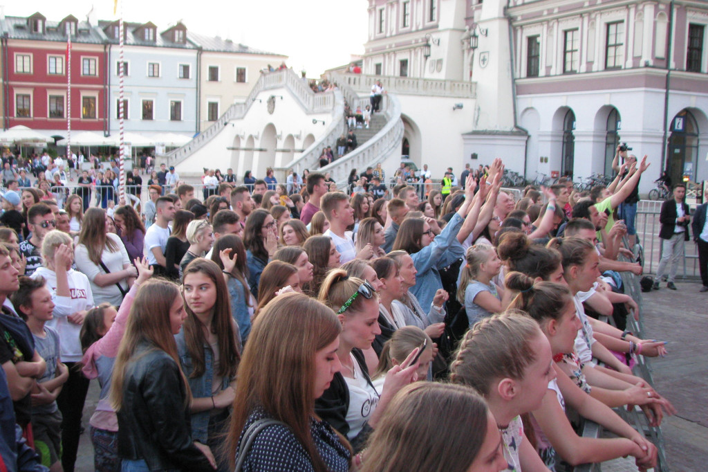 Zamość: Za nami koncert juwenaliowy. Wystąpili Jako Tako, MeGustar i Sarsa [FOTO]