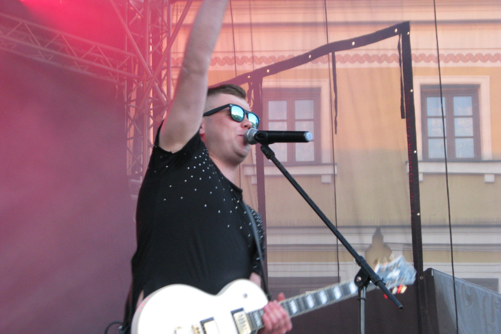 Zamość: Za nami koncert juwenaliowy. Wystąpili Jako Tako, MeGustar i Sarsa [FOTO]