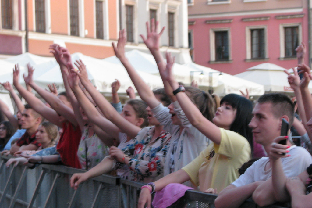 Zamość: Za nami koncert juwenaliowy. Wystąpili Jako Tako, MeGustar i Sarsa [FOTO]