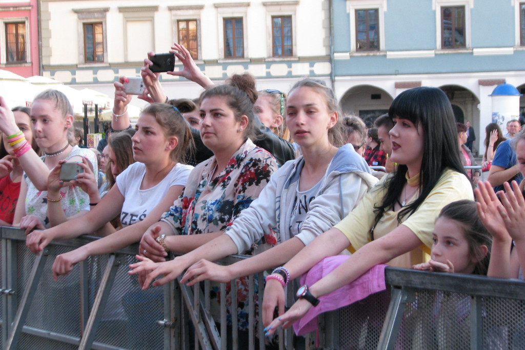Zamość: Za nami koncert juwenaliowy. Wystąpili Jako Tako, MeGustar i Sarsa [FOTO]