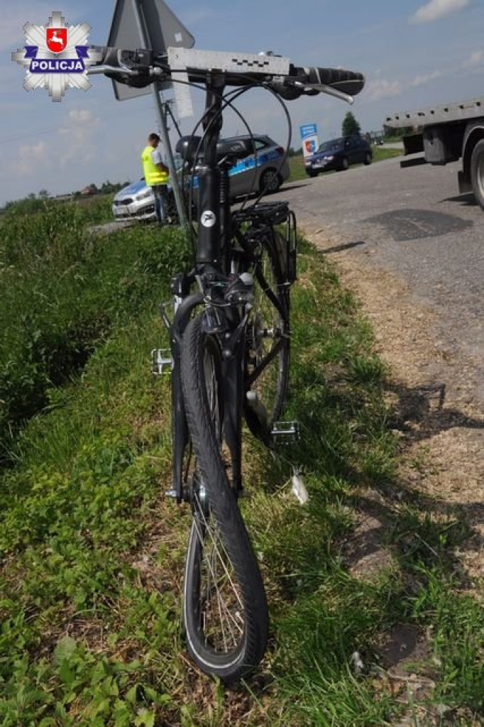 Borowina Sitaniecka: Potrącił rowerzystkę. 17-latka w szpitalu