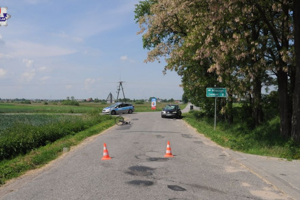 Borowina Sitaniecka: Potrącił rowerzystkę. 17-latka w szpitalu