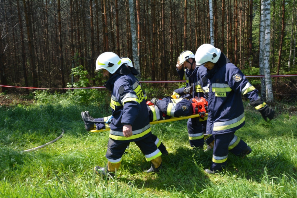 Zwierzyniec: Strażacy ćwiczyli w lesie [FOTO]
