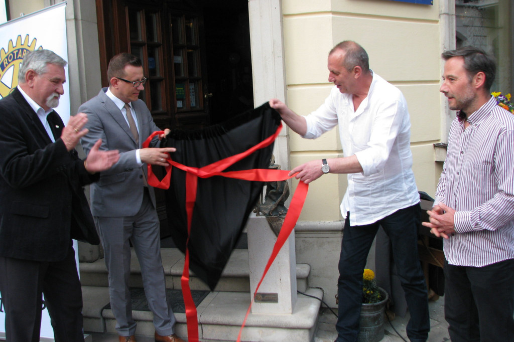 Zamość: Srebroń odsłonięty [FOTO]