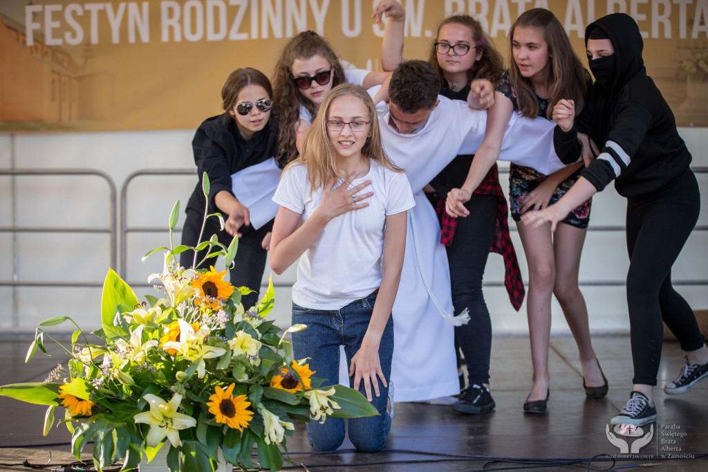 Zamość: Eleni wystąpiła na festynie u św. Brata Alberta [FOTO]