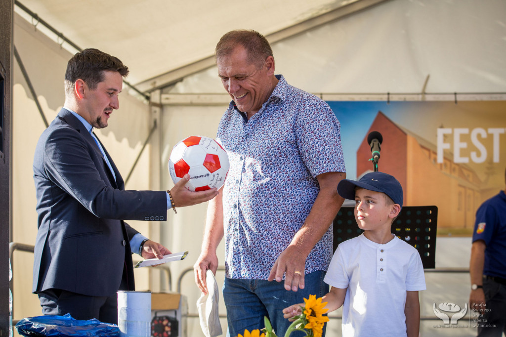 Zamość: Eleni wystąpiła na festynie u św. Brata Alberta [FOTO]
