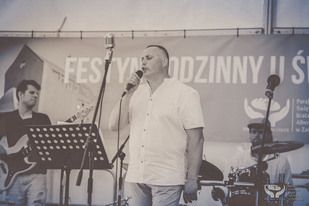 Zamość: Eleni wystąpiła na festynie u św. Brata Alberta [FOTO]