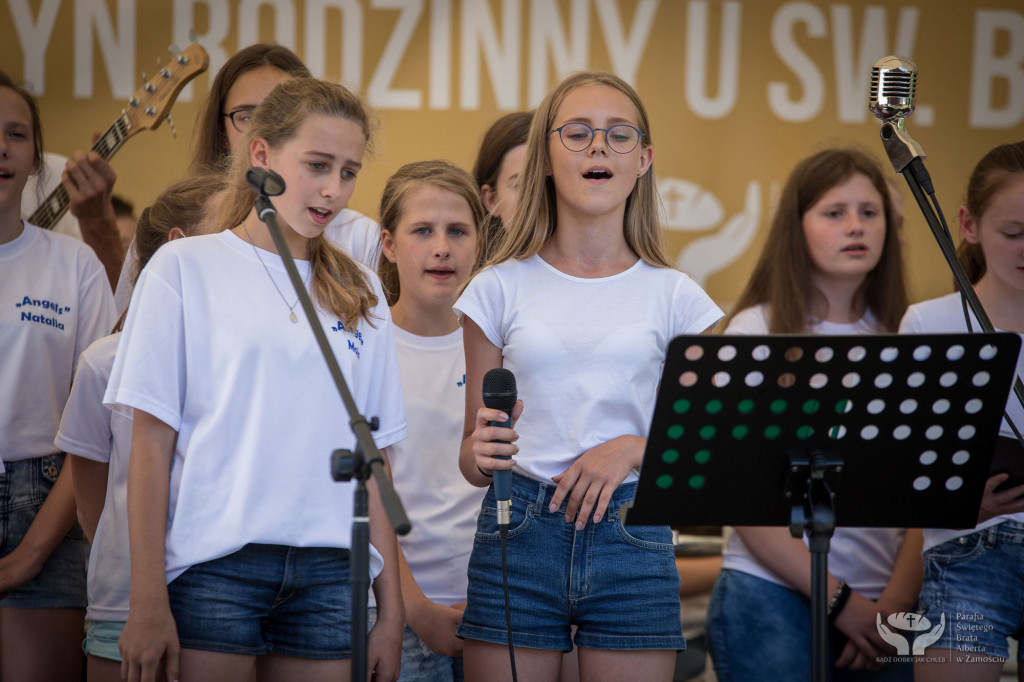 Zamość: Eleni wystąpiła na festynie u św. Brata Alberta [FOTO]