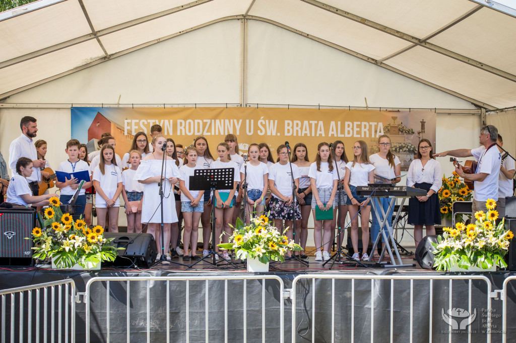 Zamość: Eleni wystąpiła na festynie u św. Brata Alberta [FOTO]
