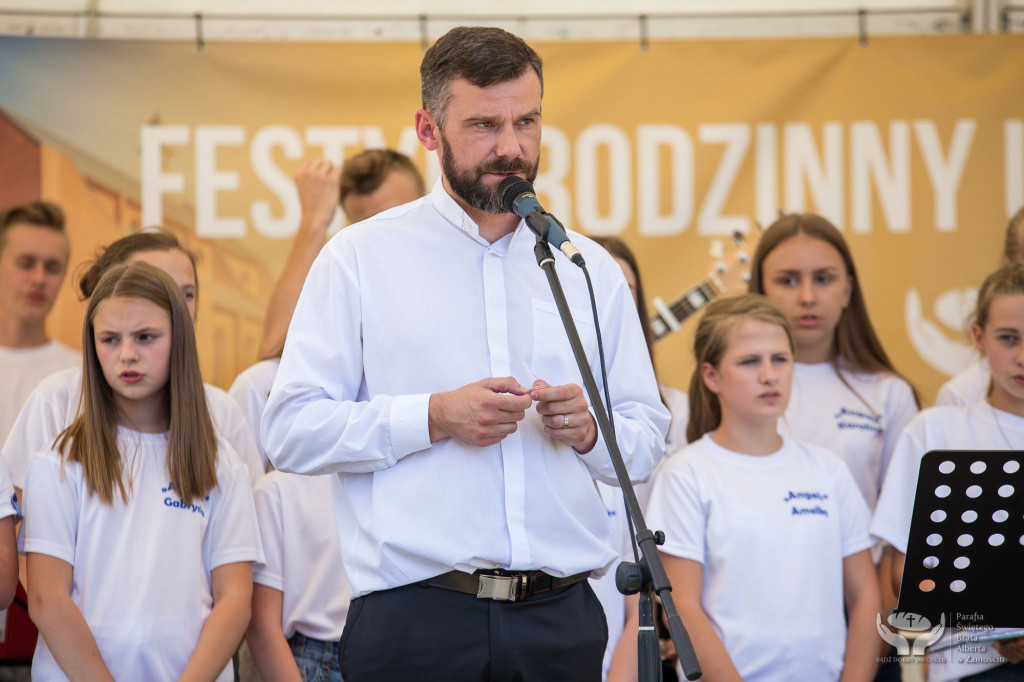 Zamość: Eleni wystąpiła na festynie u św. Brata Alberta [FOTO]