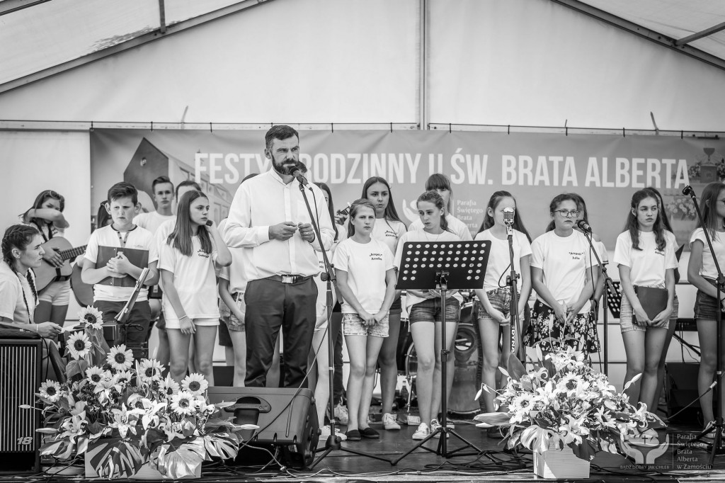 Zamość: Eleni wystąpiła na festynie u św. Brata Alberta [FOTO]